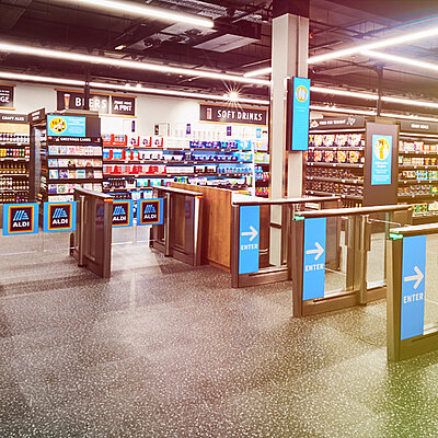 Eingang des kassenlosen ALDI SÜD Stores in London